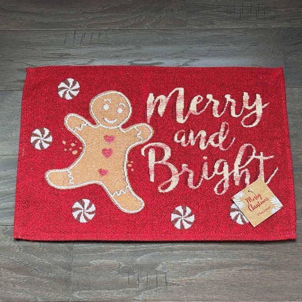 Merry And Bright (4) Gingerbread man,hearts, candies,metallic thread placemats